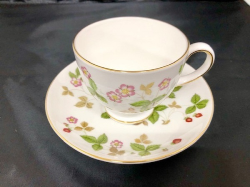 洋食器のWEDGWOOD