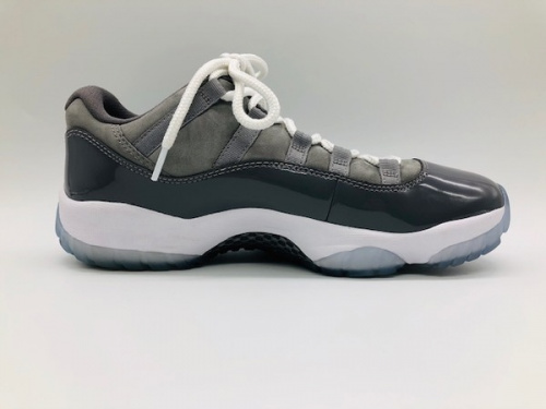 ジョーダンのNIKE