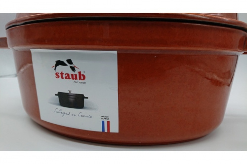 キッチン雑貨の鍋