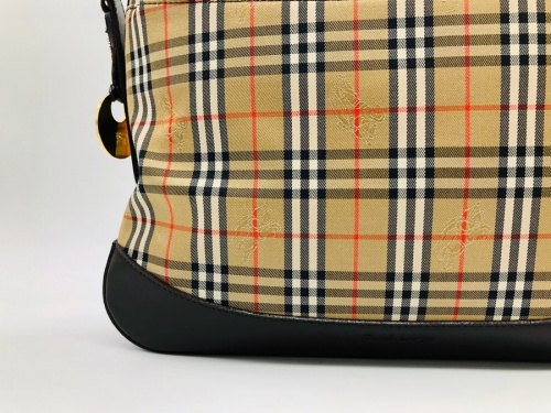 PRADA　プラダのバッグ