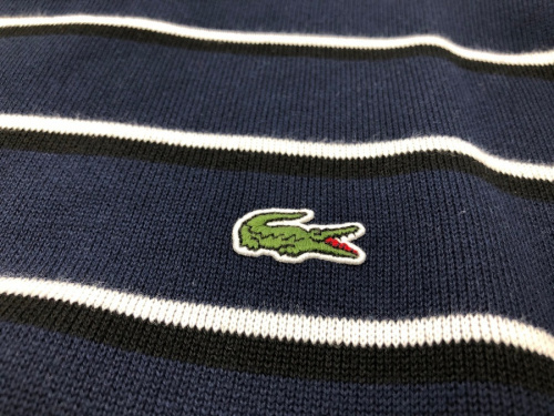ファッションのセーター