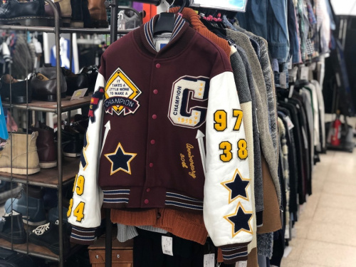 チャンピオンの三鷹　吉祥寺　世田谷　杉並　COACH　中古　買取