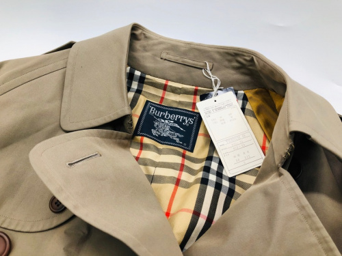 三鷹　吉祥寺　世田谷　杉並　COACH　中古　買取のバーバリー