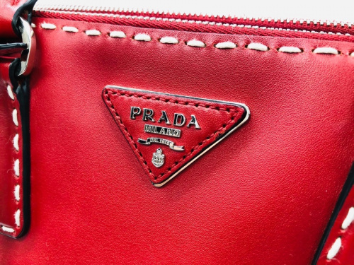 三鷹 吉祥寺 世田谷 杉並 COACH 中古 買取のPRADA