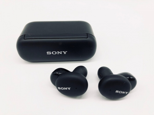 イヤホンの三鷹　吉祥寺　世田谷　杉並　COACH　中古　買取