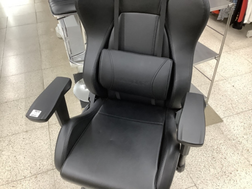 生活家具のイス
