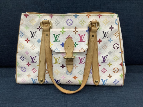 バッグのトートバッグ