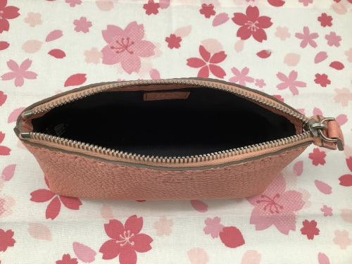 FENDI（フェンディ）のピンク色のレザーポーチを買取入荷！【三鷹店