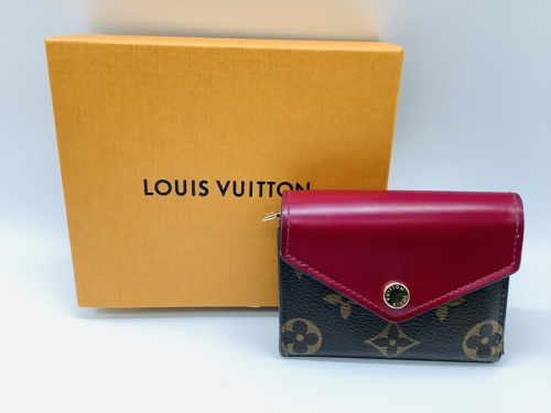 財布の3つ折り財布