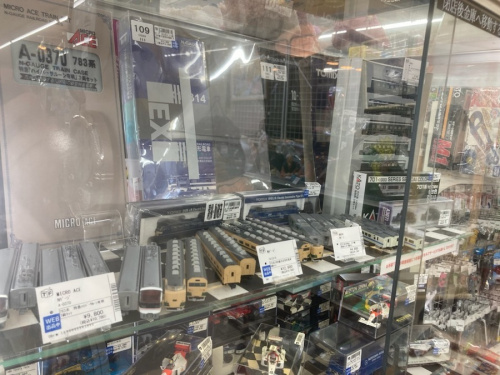 トミカ プラレール 仮面ライダーのホビー 買取