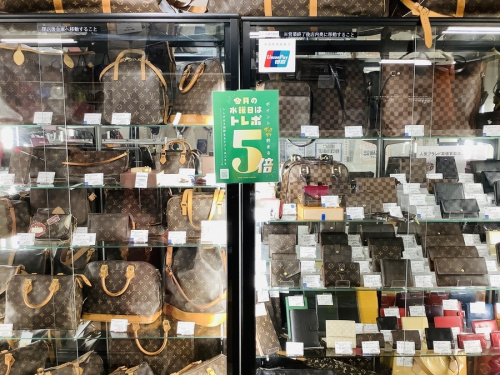 洋服　のレディース