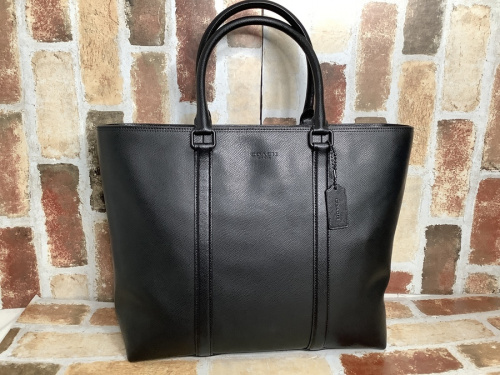 未使用 coach メルセデスベンツ コラボバック COACHのメルセデスベンツコラボトートバッグ入荷致しました