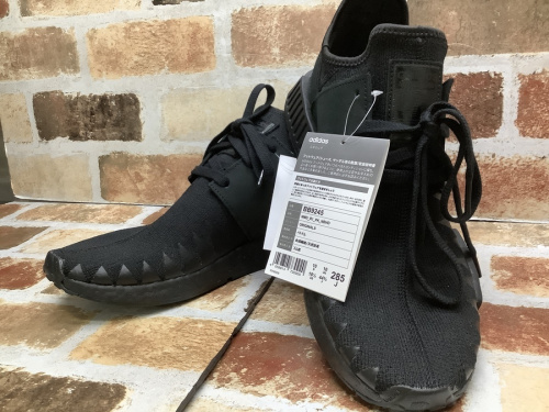 メンズファッションのスニーカー