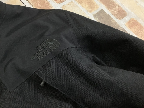 メトロマウンテンパーカーのTHE NORTH FACE