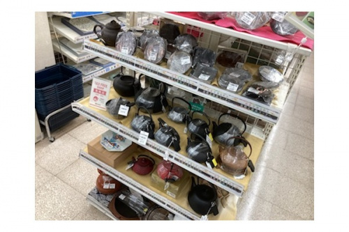 食器の鉄瓶