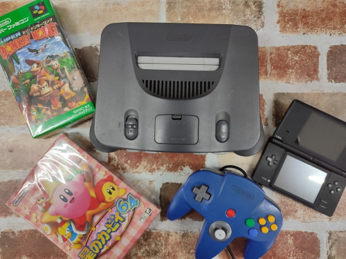 アニメグッズのゲーム機