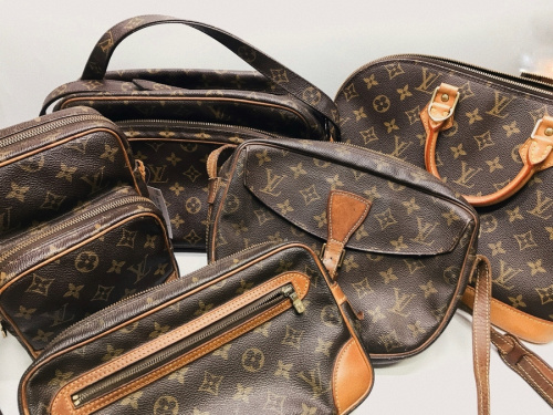 LOUIS　VUITTONのルイヴィトン