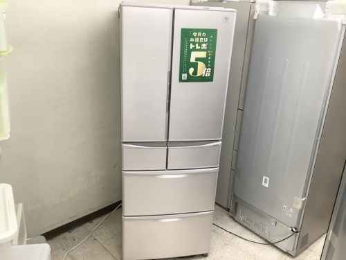 キッチン家電の冷蔵庫