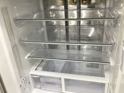 6ドア冷蔵庫のSHARP