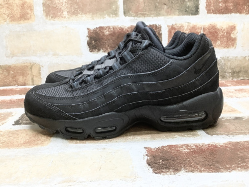 NIKEのメンズ