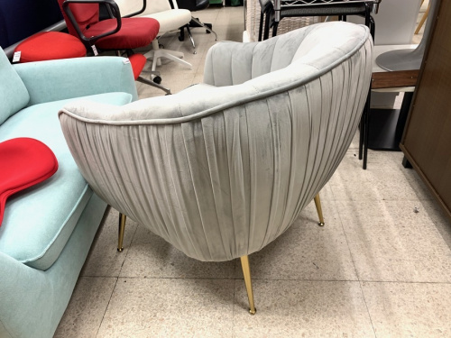 ソファーの1人掛けソファー