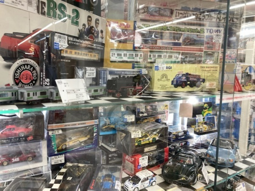 おもちゃのミニカー