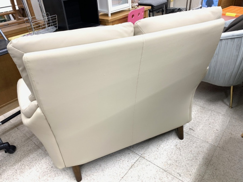 ソファーの2人掛けソファー