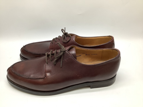 VチップシューズのCrockett & Jones