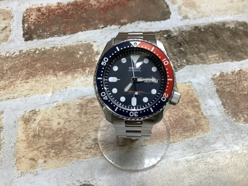 腕時計のダイバーズウォッチ