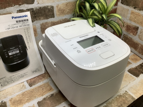 キッチン家電の炊飯器