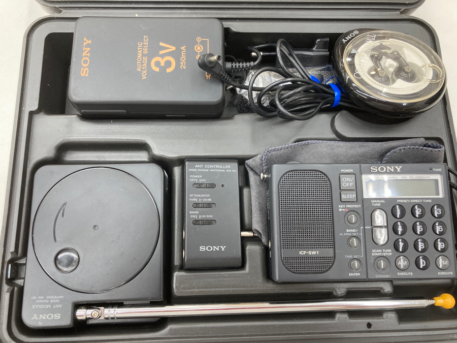 「ソニー ラジオ ICFSW1 FMステレオ/LW/MW/SW 4バンドレシーバー」入荷！【習志野店】 [2021