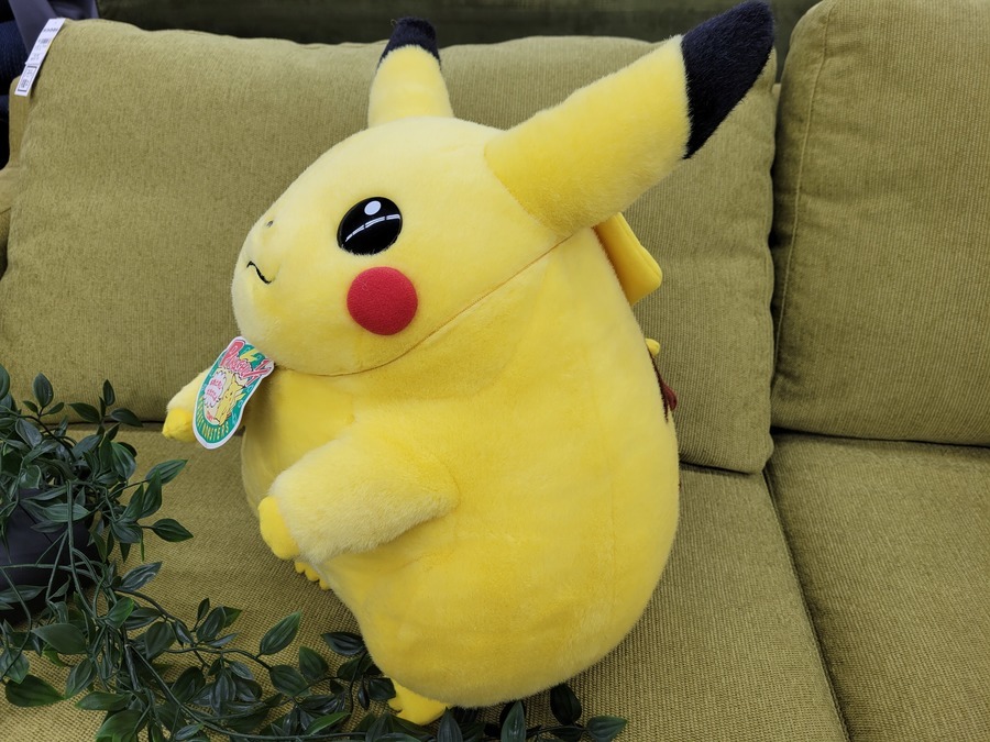 ポケモン】ピカチュウ、ヒコザル等身大ぬいぐるみ 買取入荷