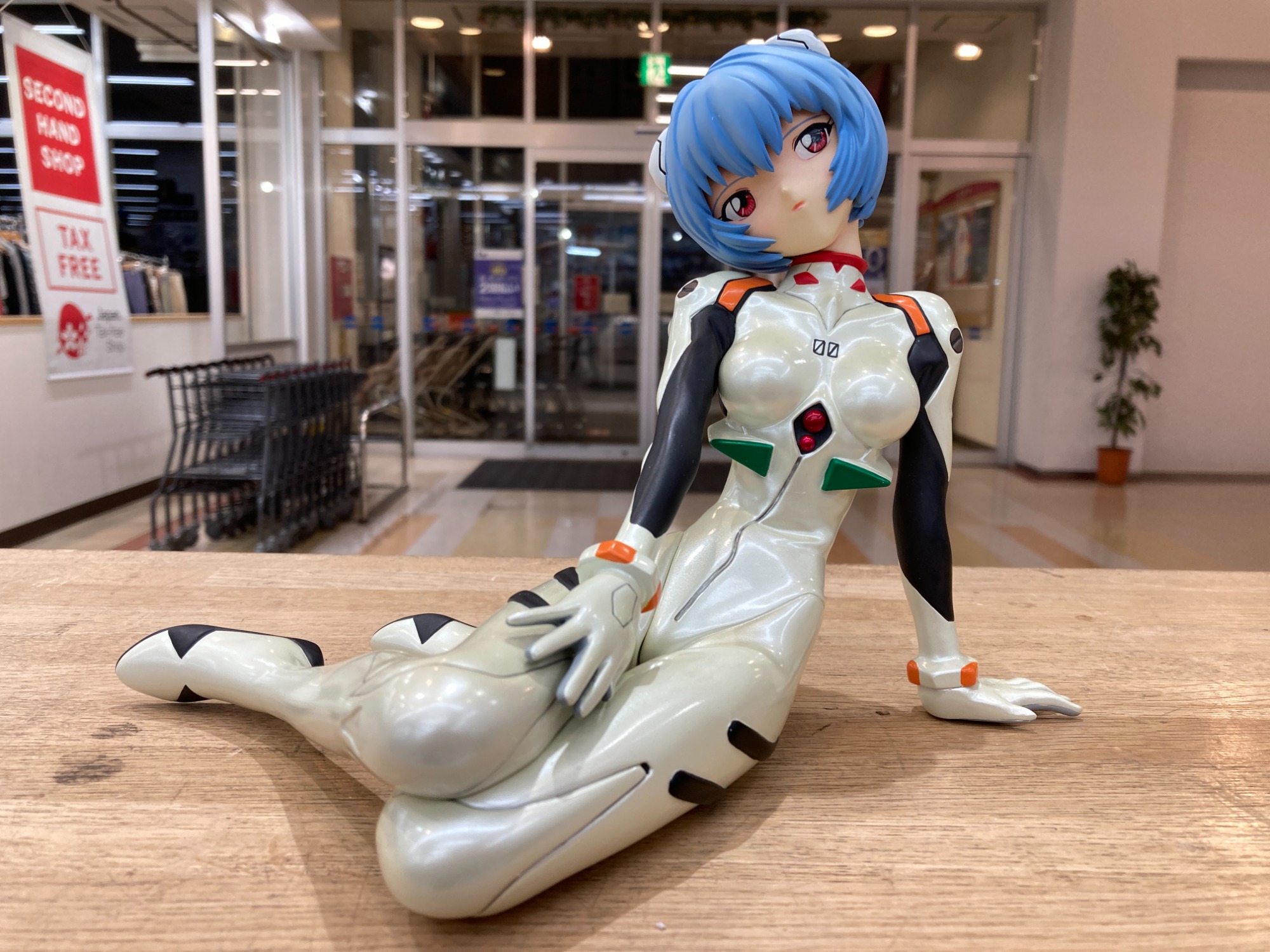 ジャンク エヴァンゲリオン 綾波レイ プラグスーツ figma フィギュア figma 綾波レイ プラグスーツver.｜グッドスマイルカンパニー