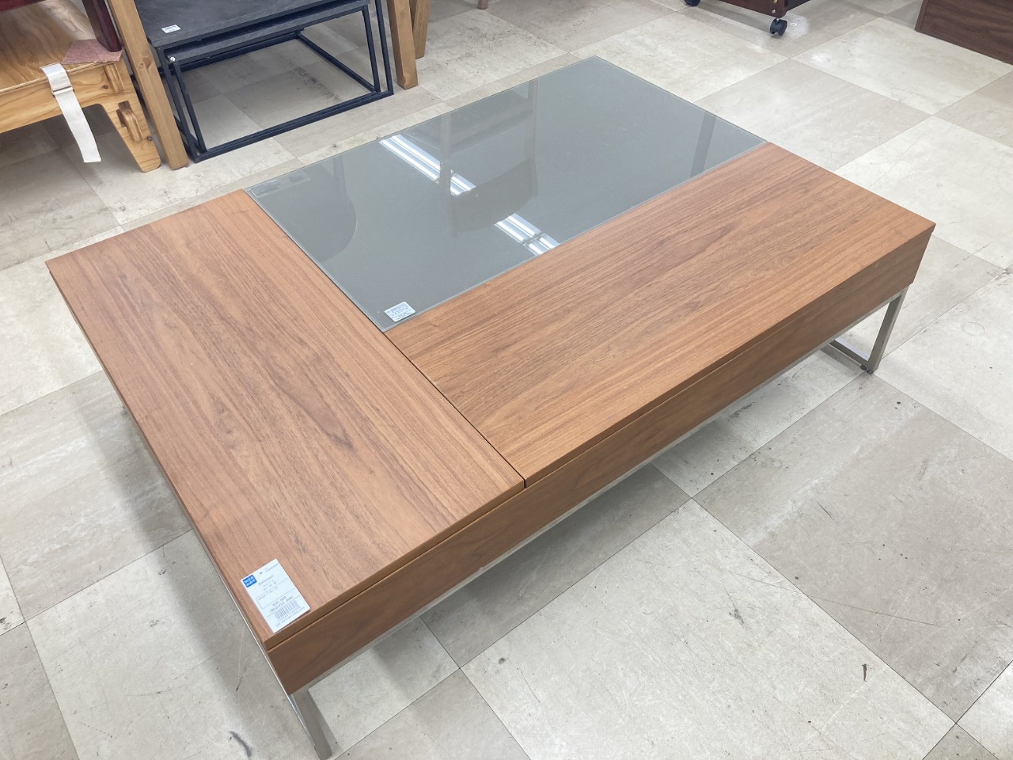 6/13までBoConcept ローテーブル