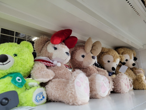 ぬいぐるみのフィギュリン