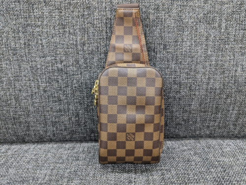 ブランドのバッグ