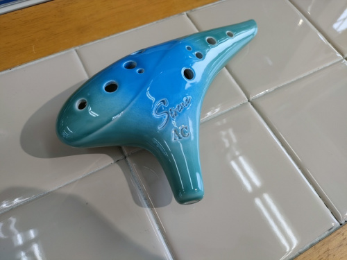 楽器のオカリナ