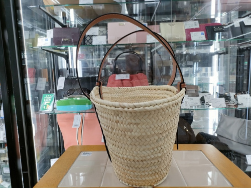 ブランドのLOEWE