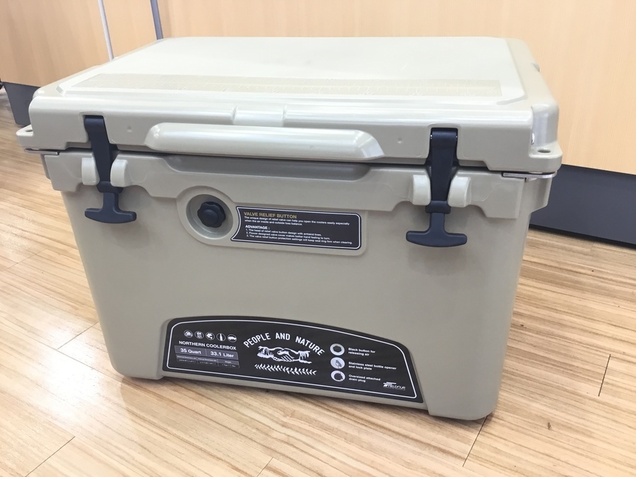 FIELDOOR(フィールドア)のノーザンクーラーボックス入荷です