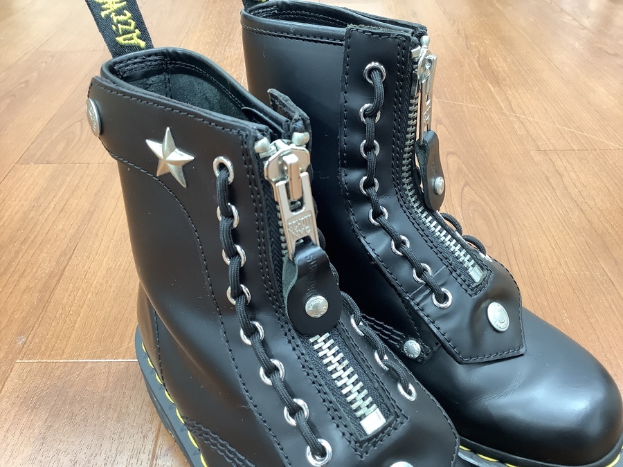 Dr.Martens×Schott(ドクターマーチン×ショット)の8ホールブーツ