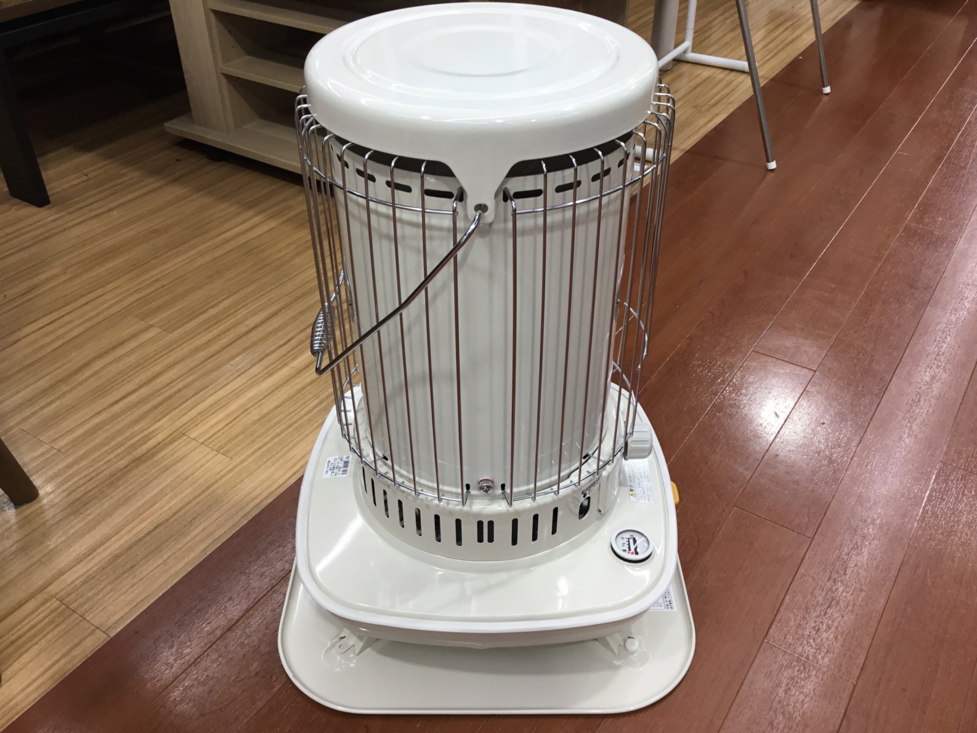 CORONA(コロナ)から石油ストーブ(2021年製)をご紹介します