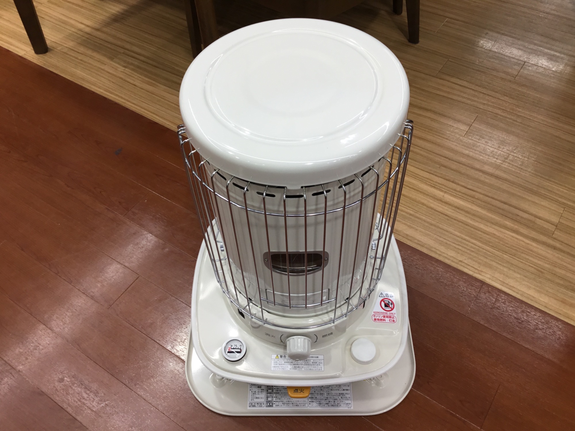 【トレファク ラパーク岸和田店】2023年製 CORONA 石油ストーブ　入荷しました CORONA(コロナ)の石油ストーブを買取入荷しました！中古家電を買うなら