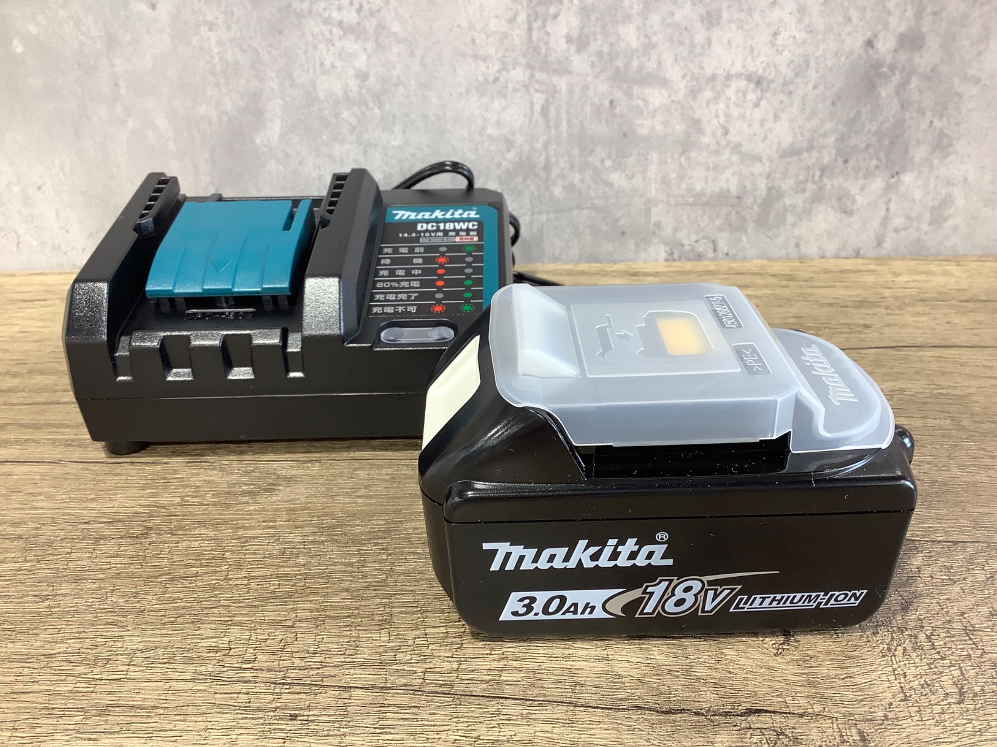 【店頭引取限定】【中古】【ジャンク品】【現状販売】MAKITA マキタ バッテリーウェルダー 13,200円(税込) Makita(マキタ) 18V リチウムイオンバッテリー+充電器 を買取入荷しま
