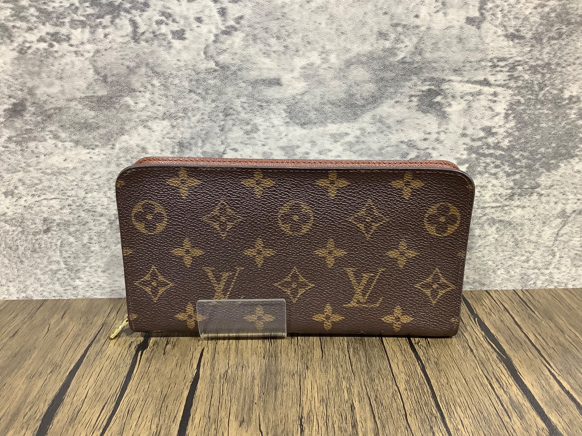 LOUIS VUITTON (ルイ・ヴィトン) モノグラム ポルトモネ・ジップ