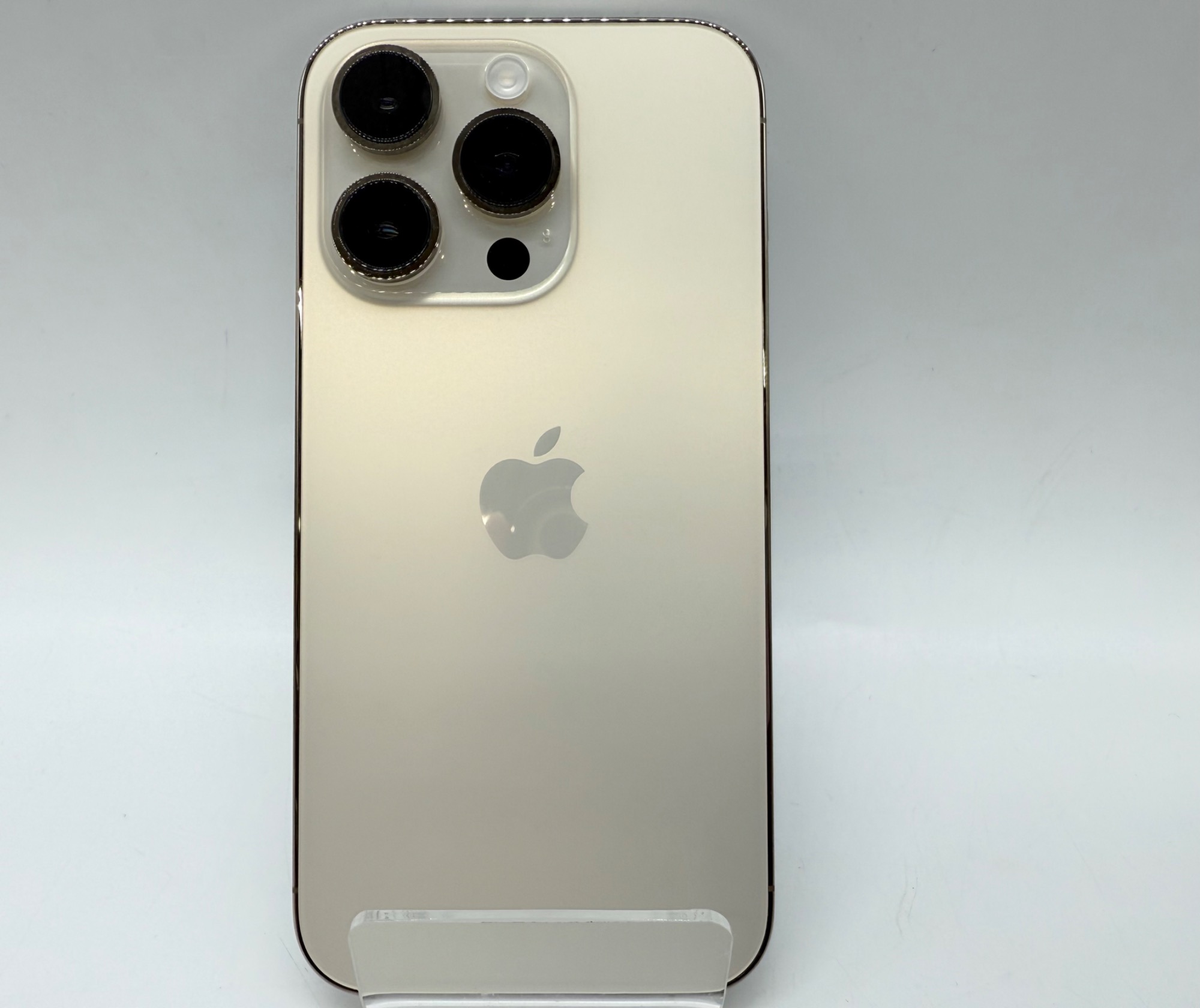 高性能カメラ機能！Apple iPhone14 Pro ゴールドが買取入荷いたしまし