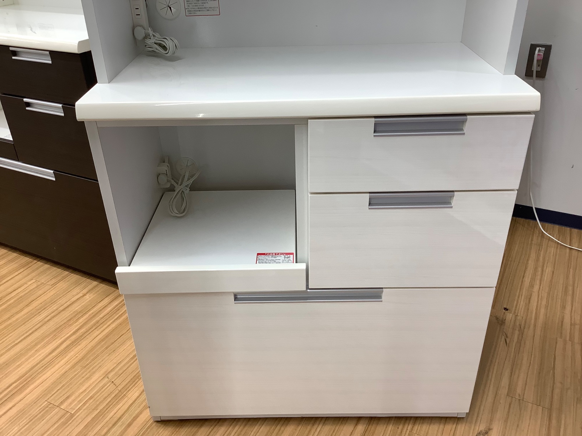 ニトリ キッチンボード ダリア セール中 80KB WH レンジ台 ①ニトリ