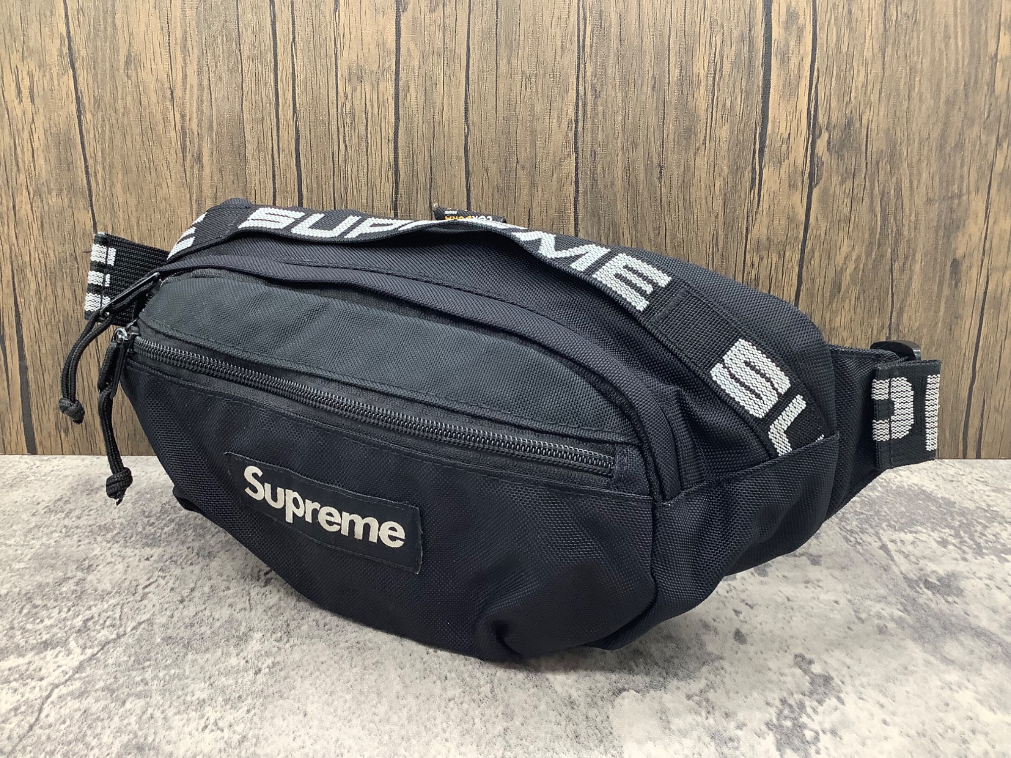 【正規品】Supreme Waist Bag ブラック 18ss SUPREME (シュプリーム) 18ss WAIST BAG を入荷しました！！【つくば店