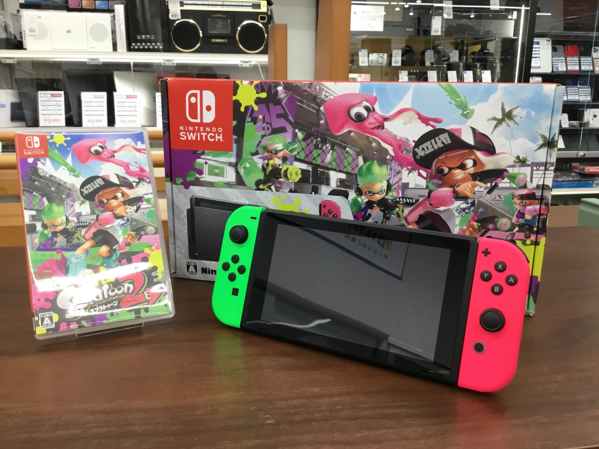ゲーム機】Nintendo Switch スプラトゥーン2セット 入荷しました