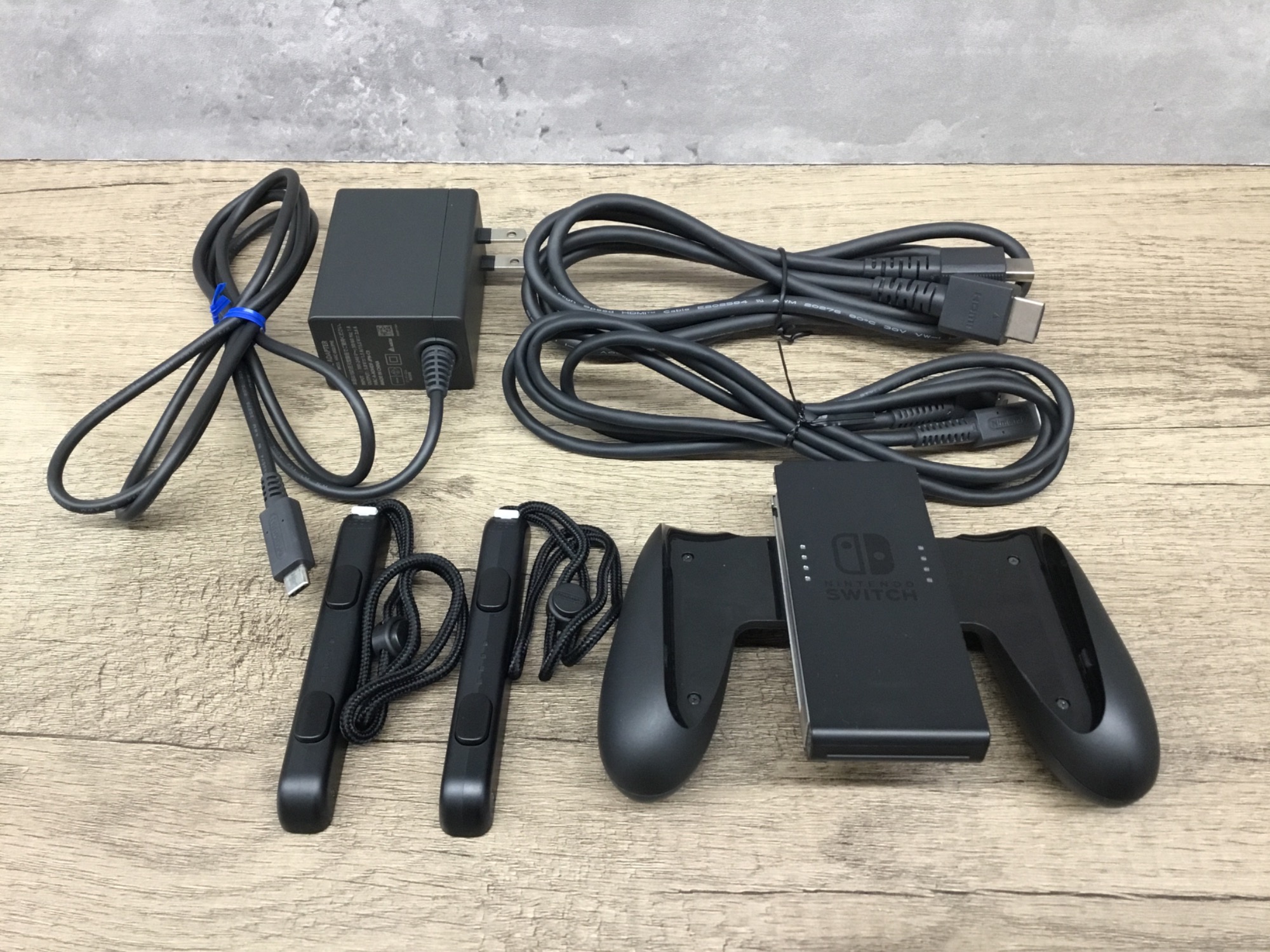 ゲーム機】Nintendo Switch スプラトゥーン2セット 入荷しました
