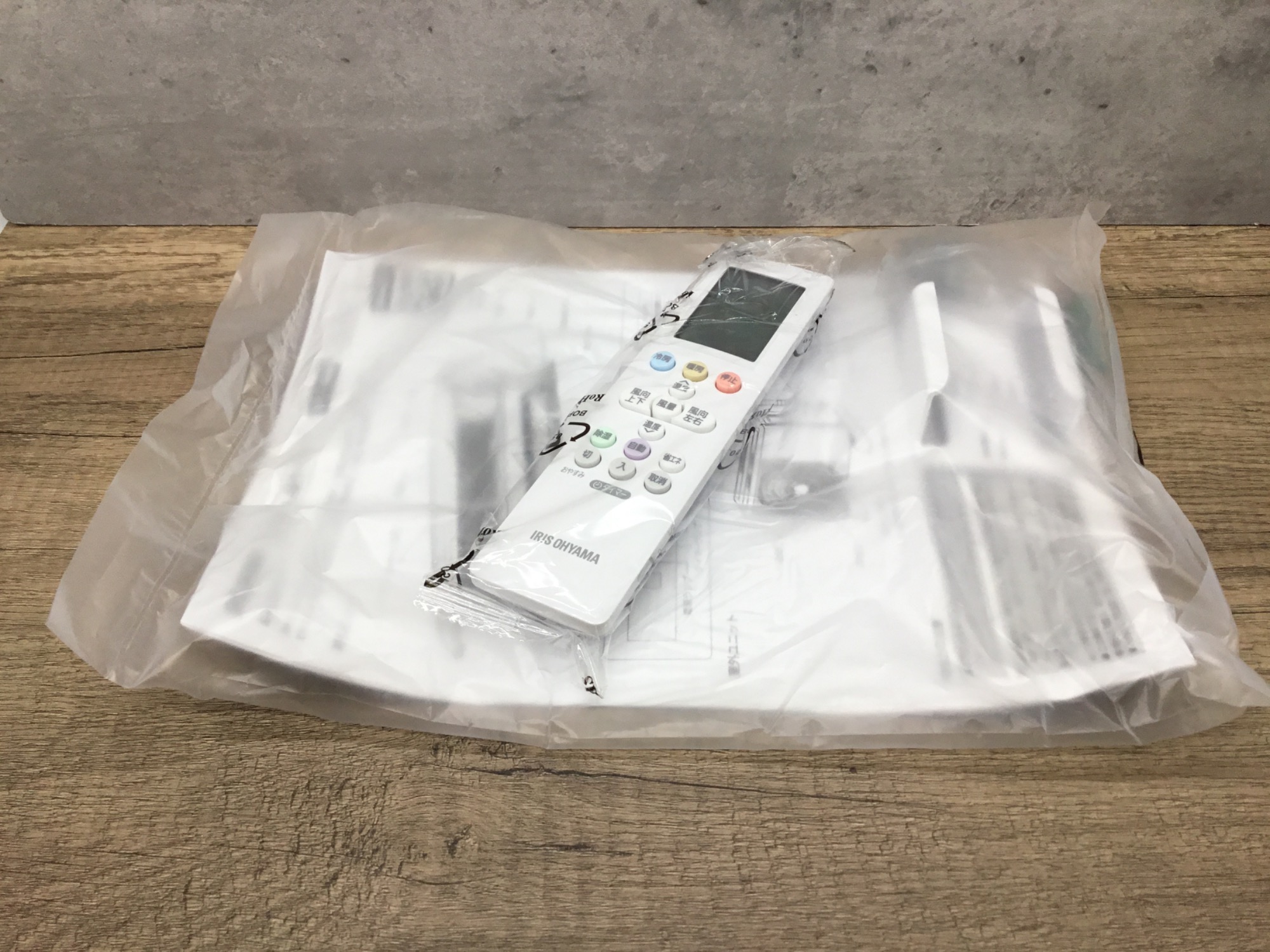 IRIS OHYAMA(アイリスオーヤマ) 壁掛けエアコン IRA2206R 2025年製